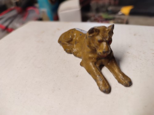 Lionne plomb creux - lionne, ,