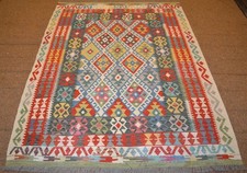 Tapis Kilim Oriental Tissé À