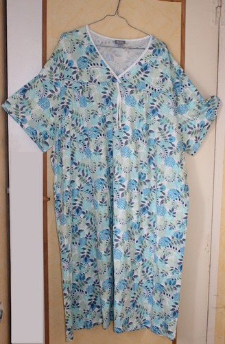 Robe chambre neuf talle - neuf,
