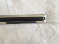 Baguette inox & caoutchouc noir voiture ancienne