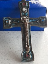 ancien christ en bronze