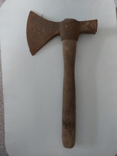 Hachette,hache  outil ancien de forestier bucheron charpentier