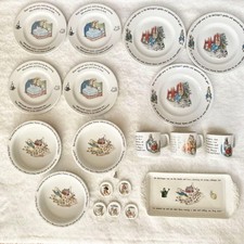 Lot de 20 timbres anciens rares Wedgwood Peter Rabbit du Japon