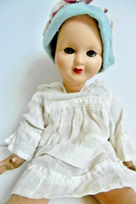 DRÔLE DE PETITE POUPÉE ANCIENNE TÊTE RHODOID ? CORPS PEAU REMBOURRÉ JAMBES BOIS