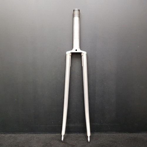 Fourche 700 acier sablé - fourche,