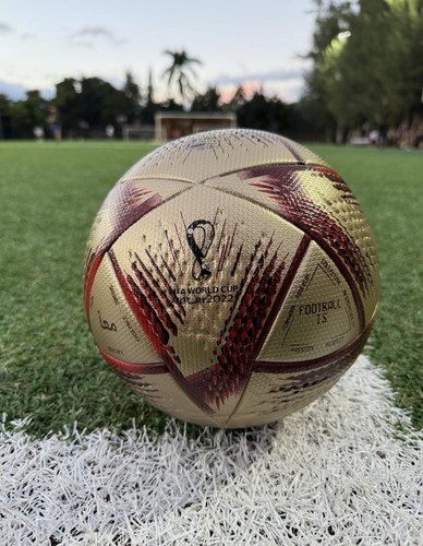 Ballon football style coupe - style,