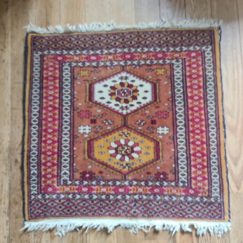 Petit tapis vintage