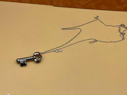 Collier chaîne swarovski - collier,