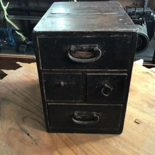 Ancienne petite commode