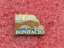 T33 Pins BONIFACIO Ville CORSE