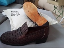 CHAUSSURE MOCASSIN TOUT CUIR TRESSE SEMELLE CUIR MARRON   P 40 NEUVE