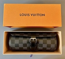 SUPERBE   ETUI/HOUSSE/MARMOTTE   3 MONTRES LOUIS VUITTON - NEUF AVEC EMBALLAGE