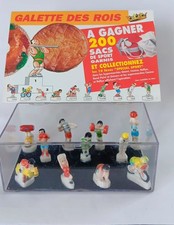Coffret JEU GRATUIT  SPECIAL SPORT ANNEE 1996 -  10 FEVES porcelaine