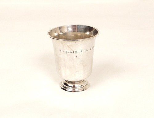 Timbale gobelet argent massif
