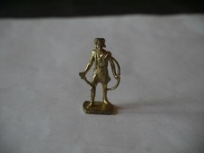 KINDER SURPRISE FIGURINE METAL