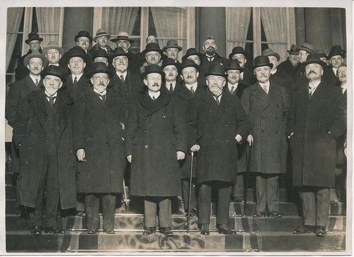 Politique 1930 le nouveau - politique, c.