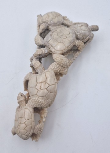 Sculpture tortues bois de - en,