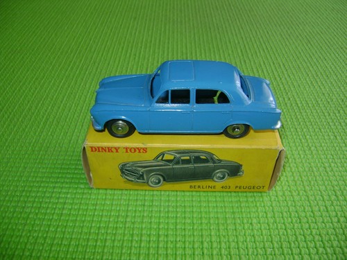 Dinky toys 24b - peugeot, 403