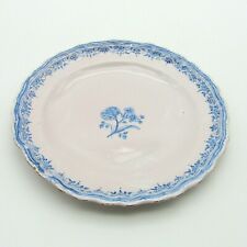 Moustiers. Assiette en faïence à décor de fleurs en camaïeu bleu, XVIII-XIXe