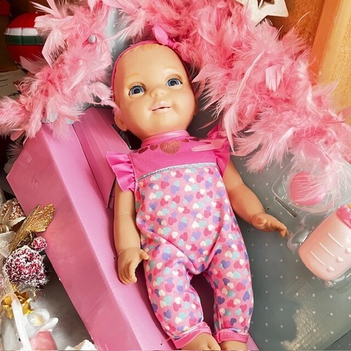Poupee neuve luvabella - neuve, parle