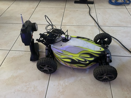 Voiture thermique buggy - voiture, rc