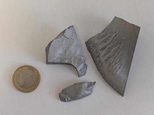 Nugget beryllium 9 - nugget,
