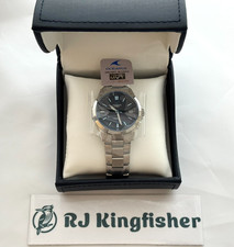 Montre solaire radio titane