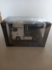 1/43 CAMION TRACTEUR MERCEDES