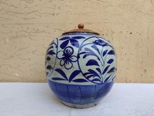 Antique Pot Potiche en Porcelaine Chinoise Bleu Style Ming Peinte à la Main