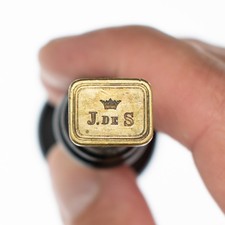 Sceau / Cachet au chiffre J