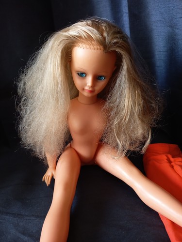 Ancienne poupée bella - poupée,