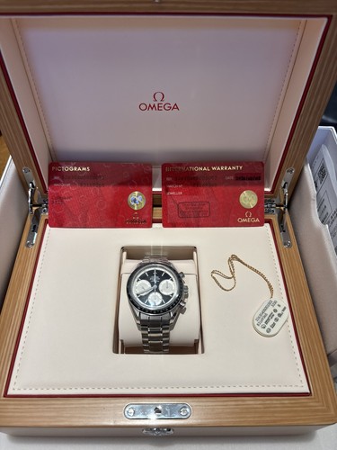 Omega speedmaster racing panda - speedmaster,