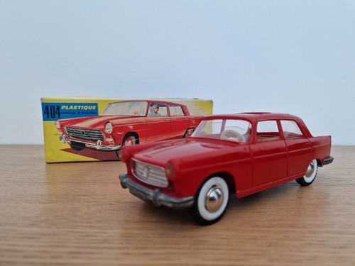 1 20 peugeot - █▓★, 1/20