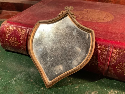 Ancien petit miroir - , à
