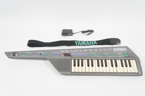 Clavier synthétiseur - , fm
