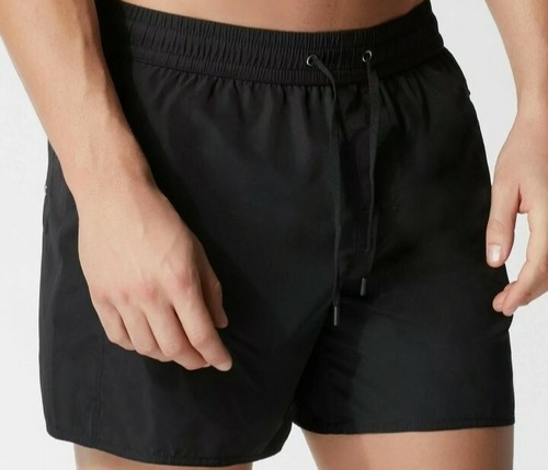 Short sport tenue école - de,