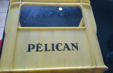 Caisse À Bouteilles / pélican 