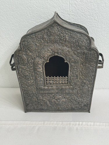 Antique tibetan ghau prayer - tibetan,