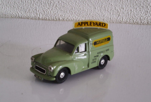 Voiture corgi morris - voiture,