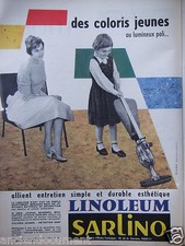 PUBLICITÉ 1958 REVÊTEMENT SOL LINOLEUM SARLINO DES COLORIS JEUNES - ADVERTISING