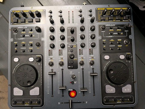 Allen heath xone dx - &,