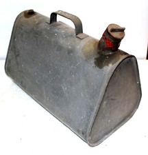 Nourrice à essence pour automobile ancienne