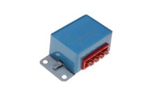 Régulateur de tension pour