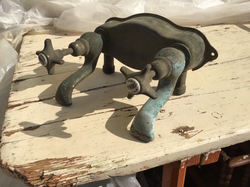 Ancien robinet double art deco - ancien,