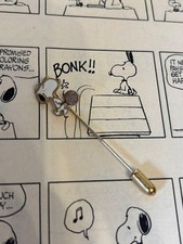 Vintage Snoopy Pin Hat Tennis