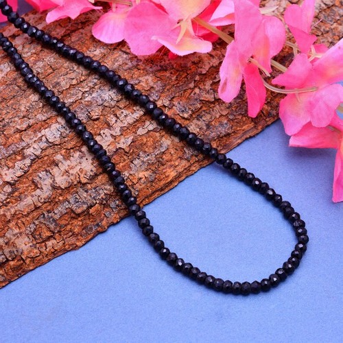 Collier perles pierres - de,