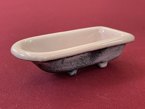Petite baignoire décorative - baignoire,