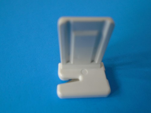 Thread cutter janome - thread,