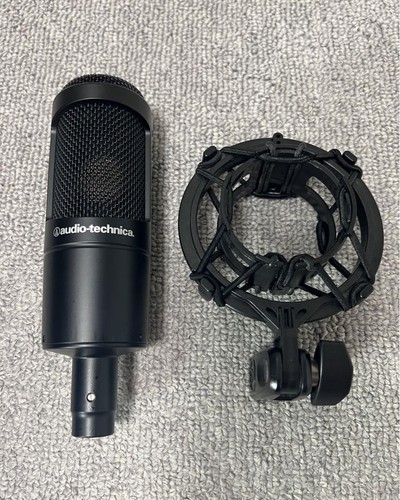 Microphone condensateur - à,