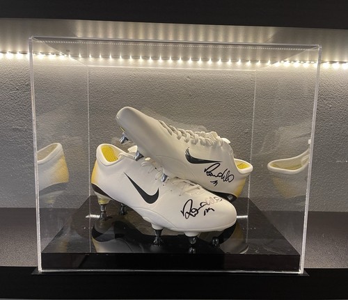 Ronaldo nazario signed nike - ronaldo,
